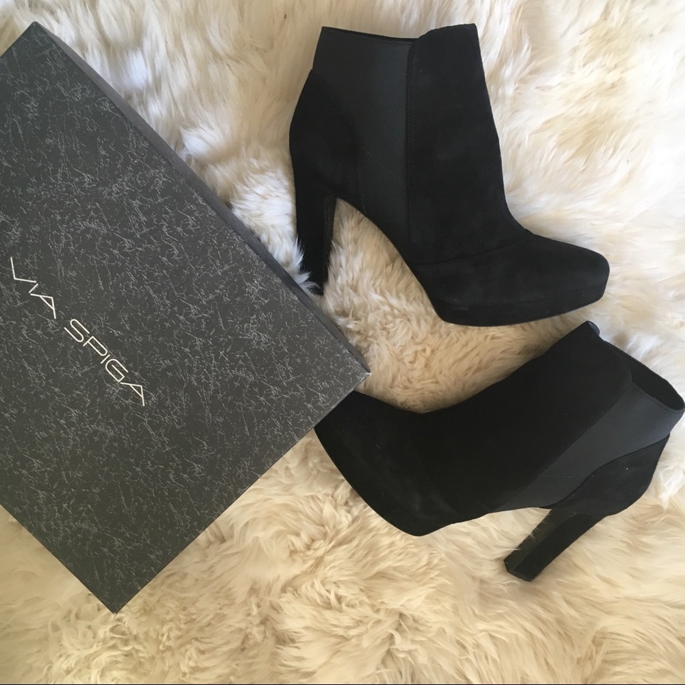 Via Spiga black suede bootie 11